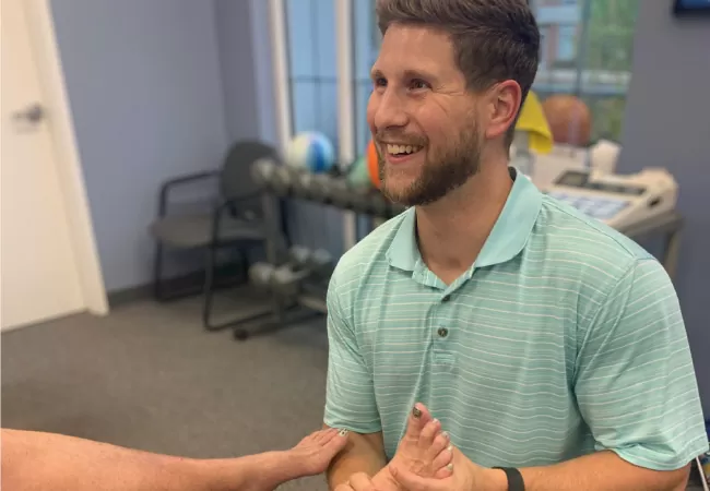 How physical therapy helps tendinitis