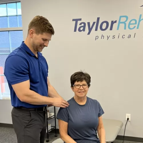 manual-therapy-physical-therapy-clinic-taylor-rehab-moorseville-nc